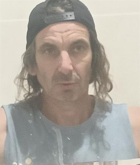 0421635830