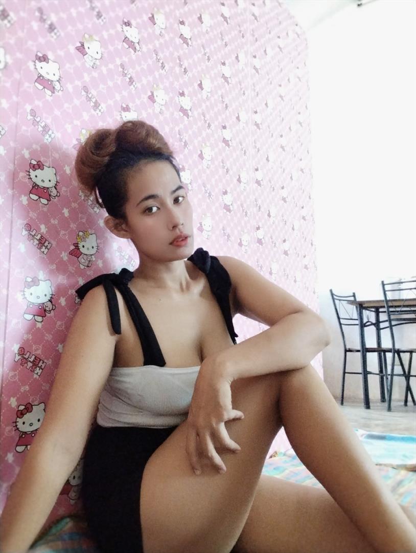 Angie29