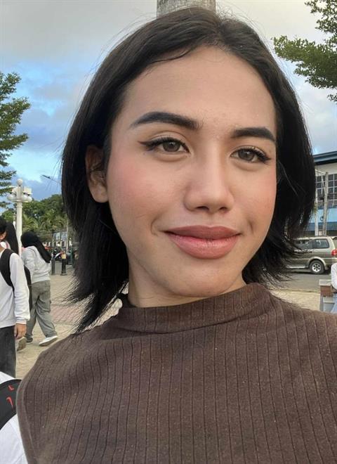 elizabeth queno