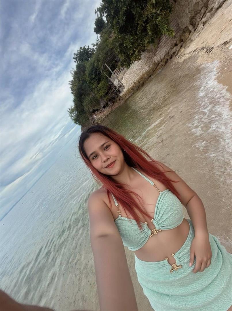 Carolineex