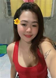 PINAY-SINGLEMOMPH