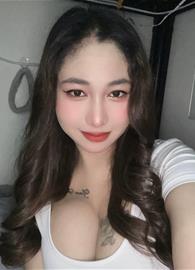 Queen Lee