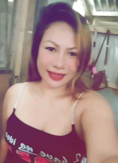Laila D Leon